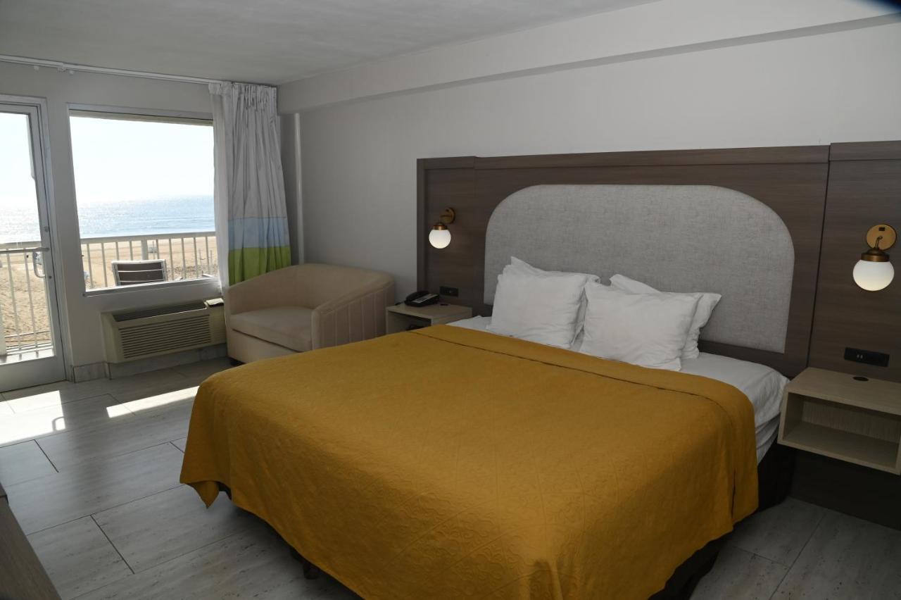 Hotel Boardwalk 705 Вирджиния-Бич Экстерьер фото