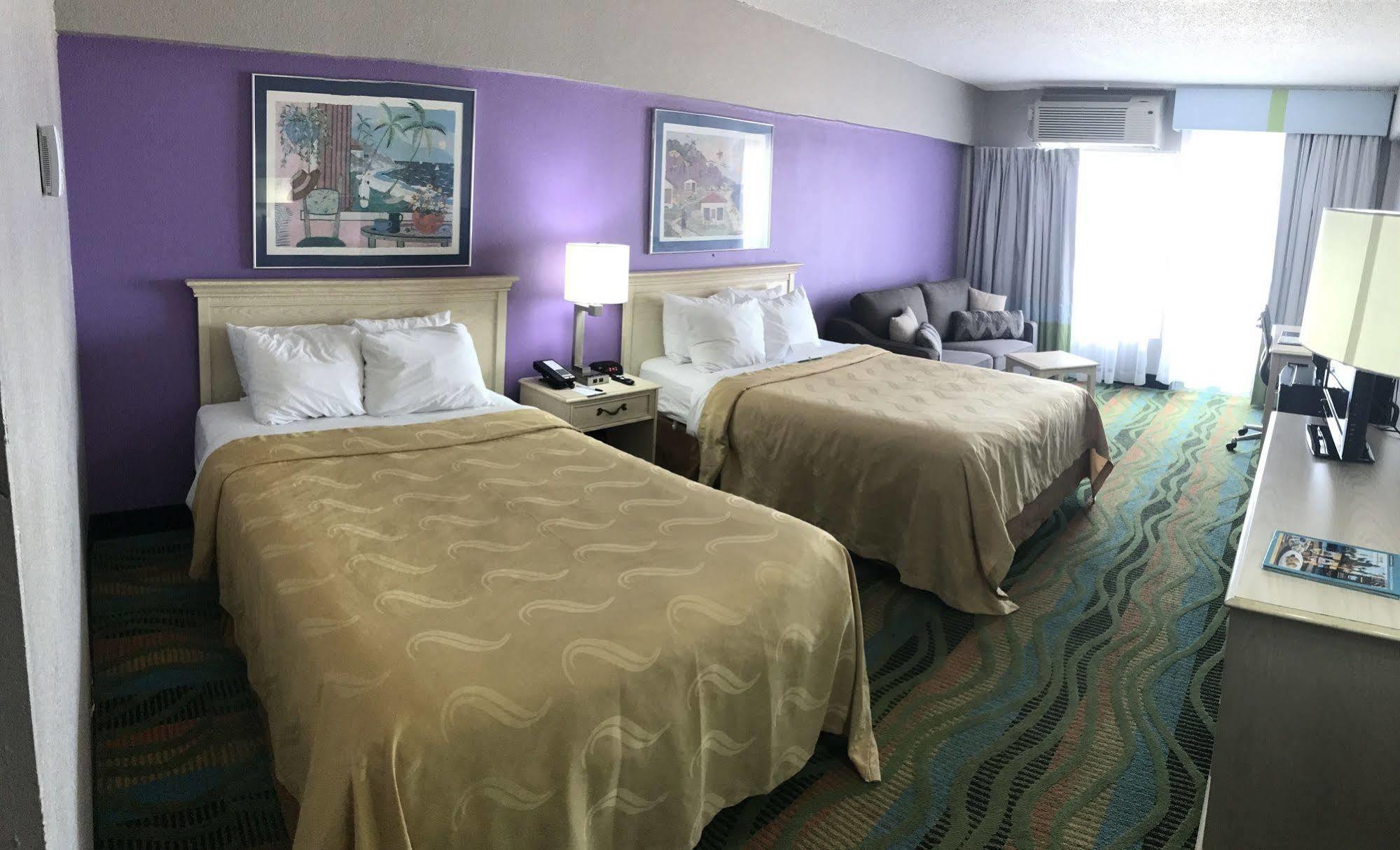Hotel Boardwalk 705 Вирджиния-Бич Экстерьер фото
