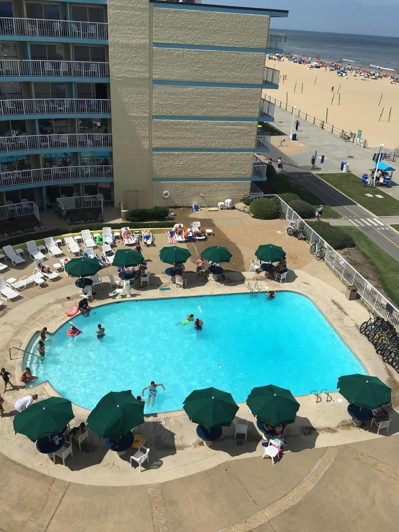 Hotel Boardwalk 705 Вирджиния-Бич Экстерьер фото